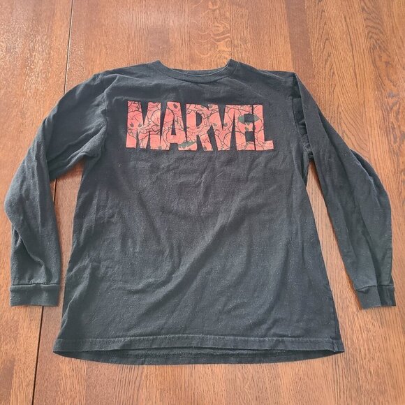 Lot of 3 Marvel T-Shirts Youth Size 16-18 or Adult Small - Picture 6 of 16